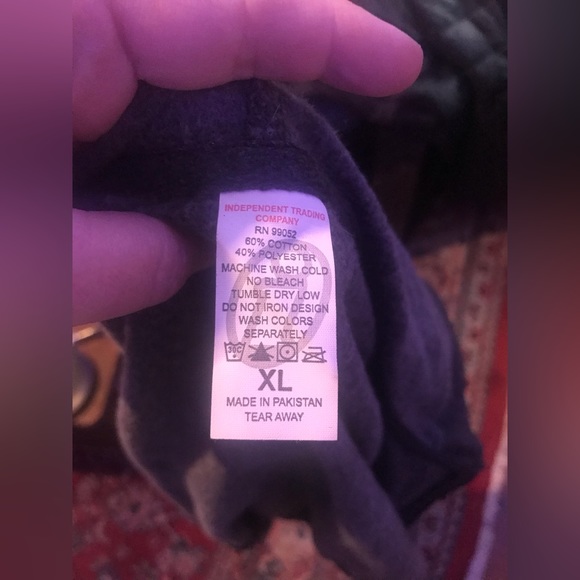 Authentic Coyote Ugly Saloon Hoodie - Picture 6 of 8